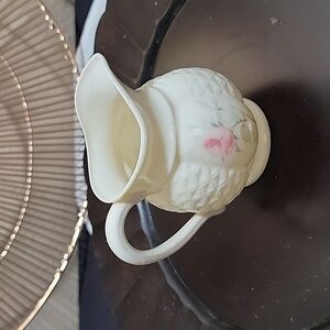 Donegal Parian Vintage Irish Rose 3" Creamer